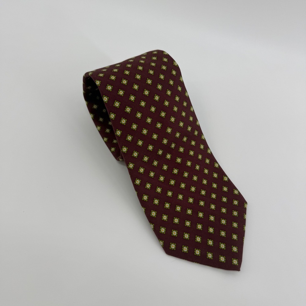 Brooks Brothers Mens Silk Tie Burgundy Green Geometric Medallion Stain Resistant
